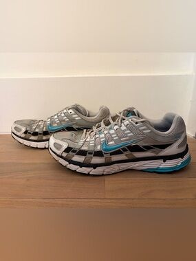 Nike “Dad Shoes” - Grey Bowerman Sneakers with Teal Accents (men’s size 10)